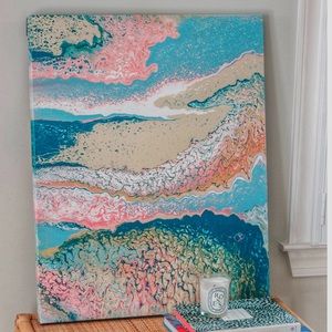 Meet your Posher, Crystal